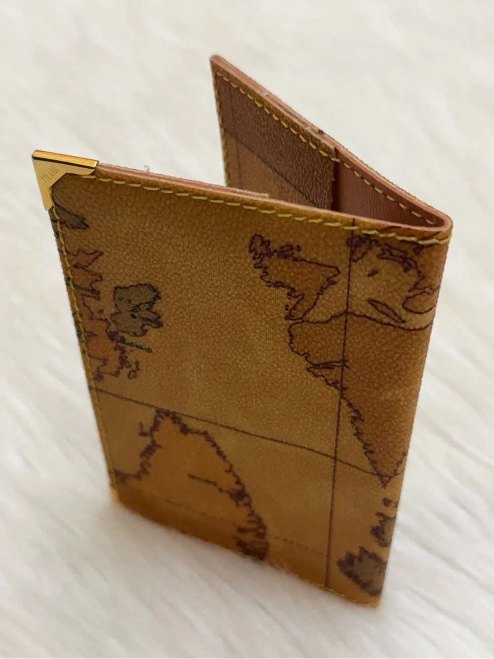 ALVIERO MARTINI - PRIMA CLASSE BROWN TAN PVC LEATHER BIFOLD PASSPORT WALLET
